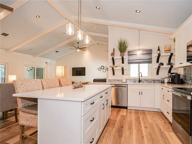 $6,000 | 9340 Frangipani Drive, Vero Beach, FL 32963