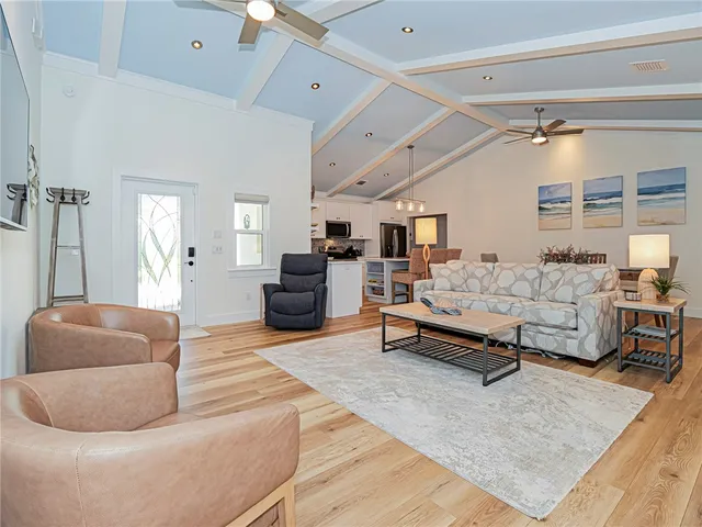 $6,000 | 9340 Frangipani Drive, Vero Beach, FL 32963