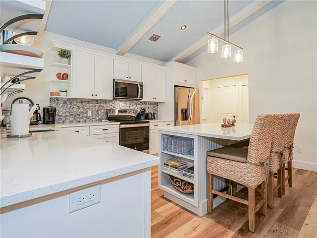 $6,000 | 9340 Frangipani Drive, Vero Beach, FL 32963