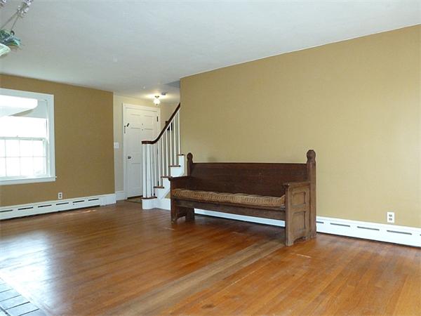275 Burbank Road Longmeadow, MA 01106 - Photo 5 of 21 Gallery Image 5
