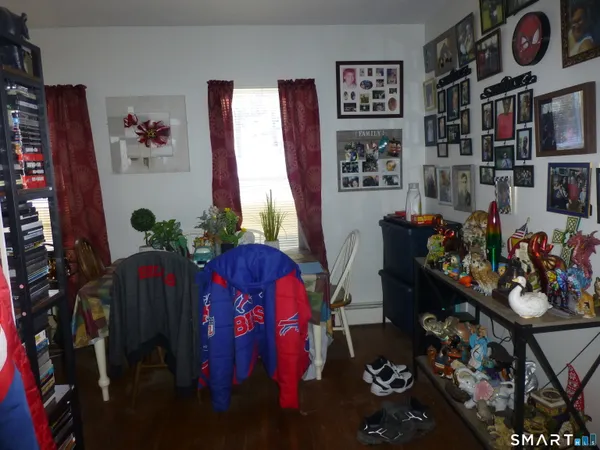 $220,000 | 104 Mt Pleasant Street, Norwich, CT 06360