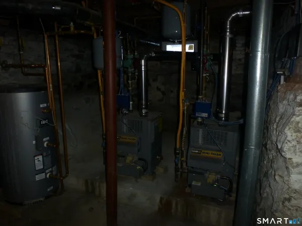 $220,000 | 104 Mt Pleasant Street, Norwich, CT 06360