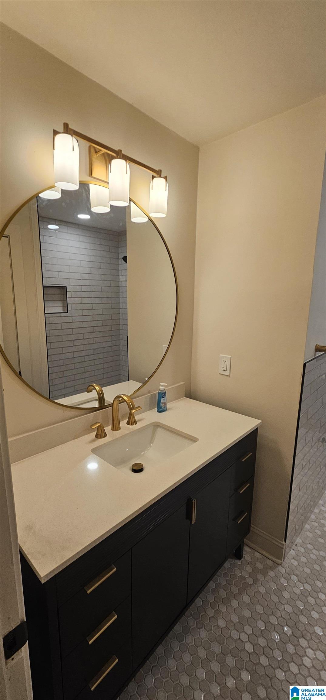820 28th Street Southwest Birmingham, AL 35211 - Photo 14 of 47