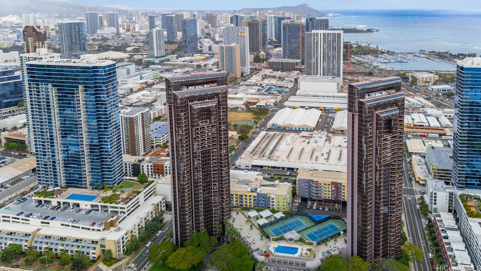 425 South Street, Unit 501 Honolulu, HI 96813 - Photo 25 of 25 a city view with tall buildings