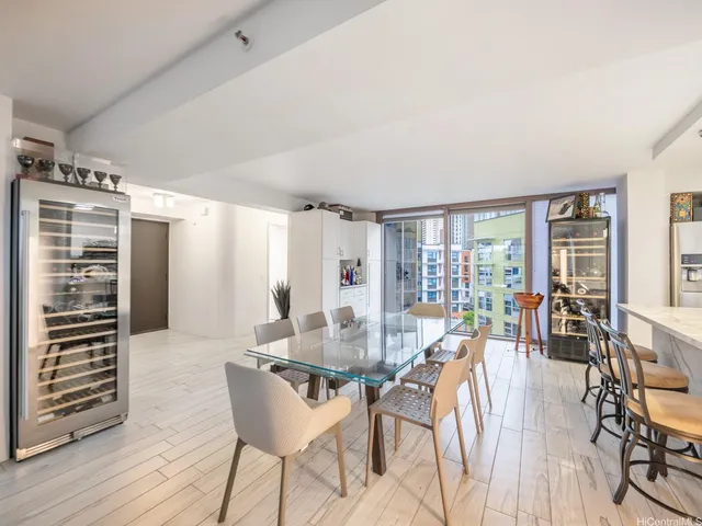 $855,000 | 425 South Street, Unit 501, Honolulu, HI 96813