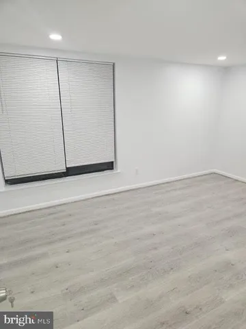 $200,000 | 3322 Huntley Square Drive, Unit B2, Temple Hills, MD 20748