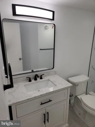 $200,000 | 3322 Huntley Square Drive, Unit B2, Temple Hills, MD 20748