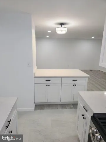 $200,000 | 3322 Huntley Square Drive, Unit B2, Temple Hills, MD 20748