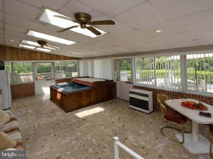 1556 Kelchner Road Bethlehem, PA 18018 - Photo 9 of 15 Gallery Image 9