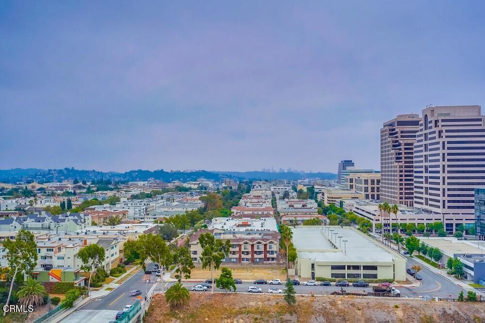 222 Monterey Road, Unit 1103 Glendale, CA 91206 - Photo 67 of 68 222-monterey-rd-034_web