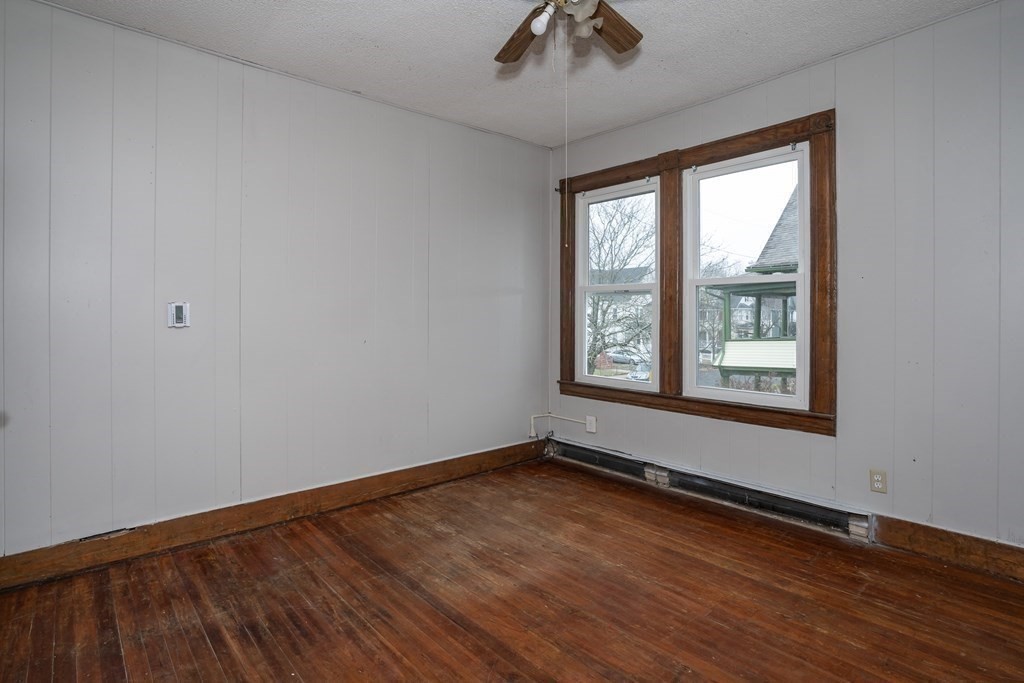 558 Dickinson Street Springfield, MA 01108 - Photo 20 of 37 Gallery Image 20