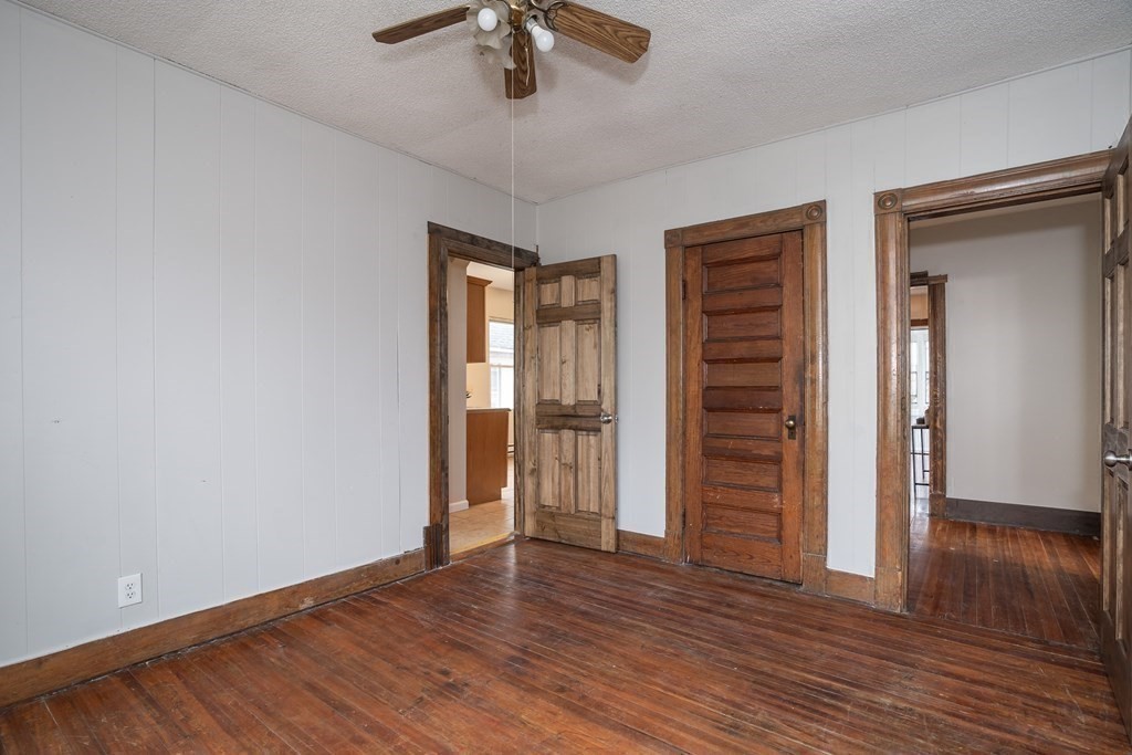 558 Dickinson Street Springfield, MA 01108 - Photo 22 of 37 Gallery Image 22