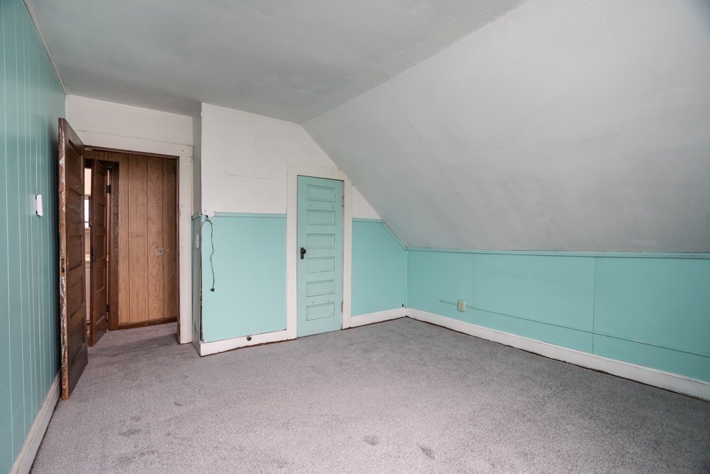 558 Dickinson Street Springfield, MA 01108 - Photo 27 of 37 Gallery Image 27