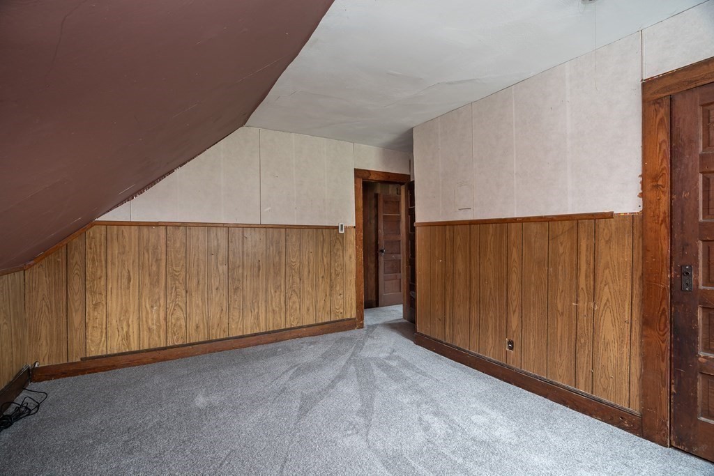 558 Dickinson Street Springfield, MA 01108 - Photo 31 of 37 Gallery Image 31