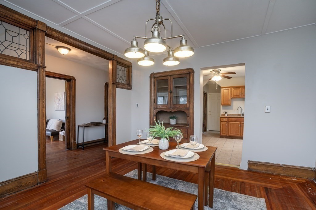 558 Dickinson Street Springfield, MA 01108 - Photo 8 of 37 Gallery Image 8
