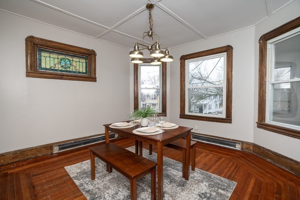 558 Dickinson Street Springfield, MA 01108 - Photo 10 of 37 Gallery Image 10