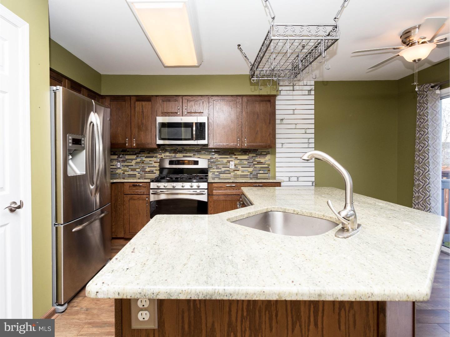 30 Weatherly Road Riverside, NJ 08075 - Photo 8 of 25 Gallery Image 8