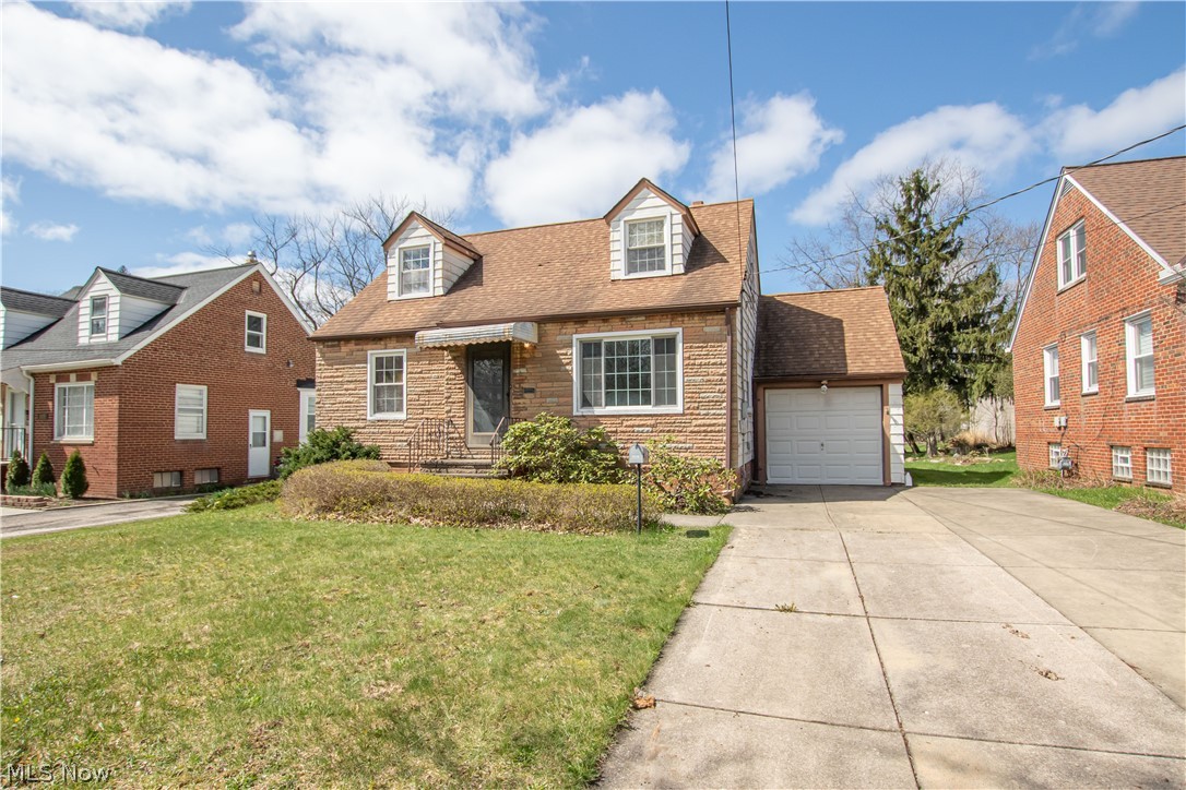 1516 Sunview Road Cleveland, OH 44124 - Photo 1 of 37 Gallery Image 1