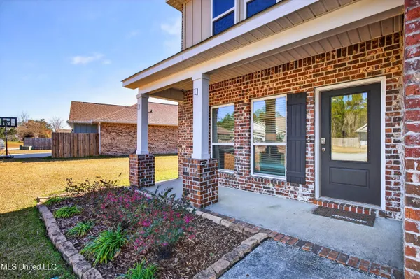 $335,900 | 7131 Sonoma Drive, Biloxi, MS 39532
