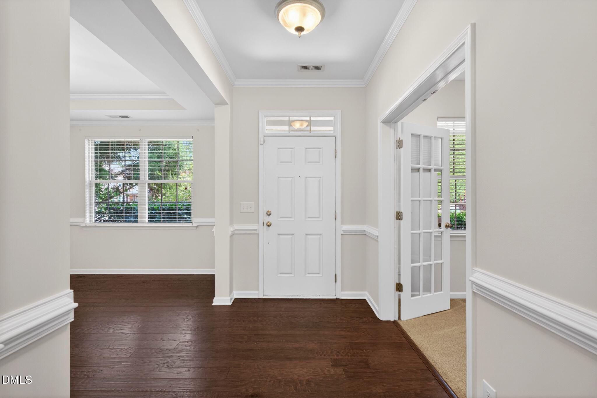 817 Wickham Ridge Road Apex, NC 27539 - Photo 4 of 58 34_NJO05069