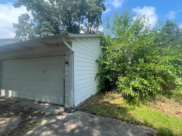 938 Clausen Avenue Three Rivers, MI 49093 - Photo 13 of 16 Garage
