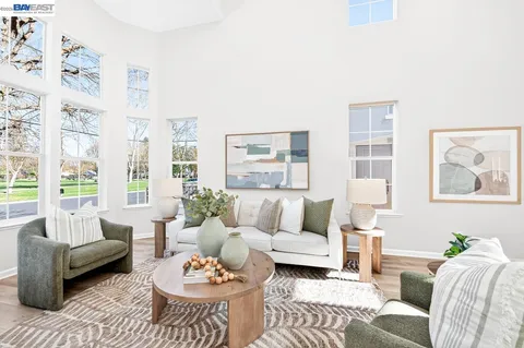 $2,000,000 | 2027 Calle Ricardo, Pleasanton, CA 94566