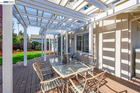 $2,000,000 | 2027 Calle Ricardo, Pleasanton, CA 94566