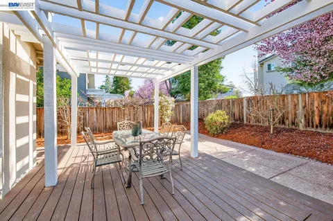 $2,000,000 | 2027 Calle Ricardo, Pleasanton, CA 94566