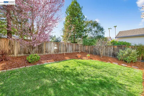 $2,000,000 | 2027 Calle Ricardo, Pleasanton, CA 94566