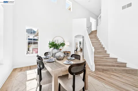 $2,000,000 | 2027 Calle Ricardo, Pleasanton, CA 94566