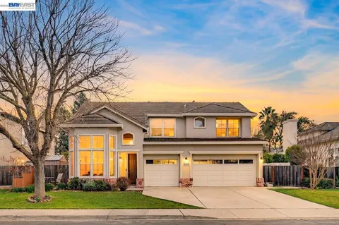 $2,000,000 | 2027 Calle Ricardo, Pleasanton, CA 94566