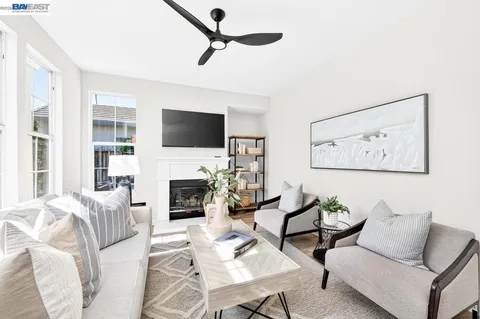 $2,000,000 | 2027 Calle Ricardo, Pleasanton, CA 94566