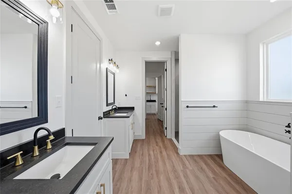 $549,000 | 535 County Road 2810, Mabank, TX 75147