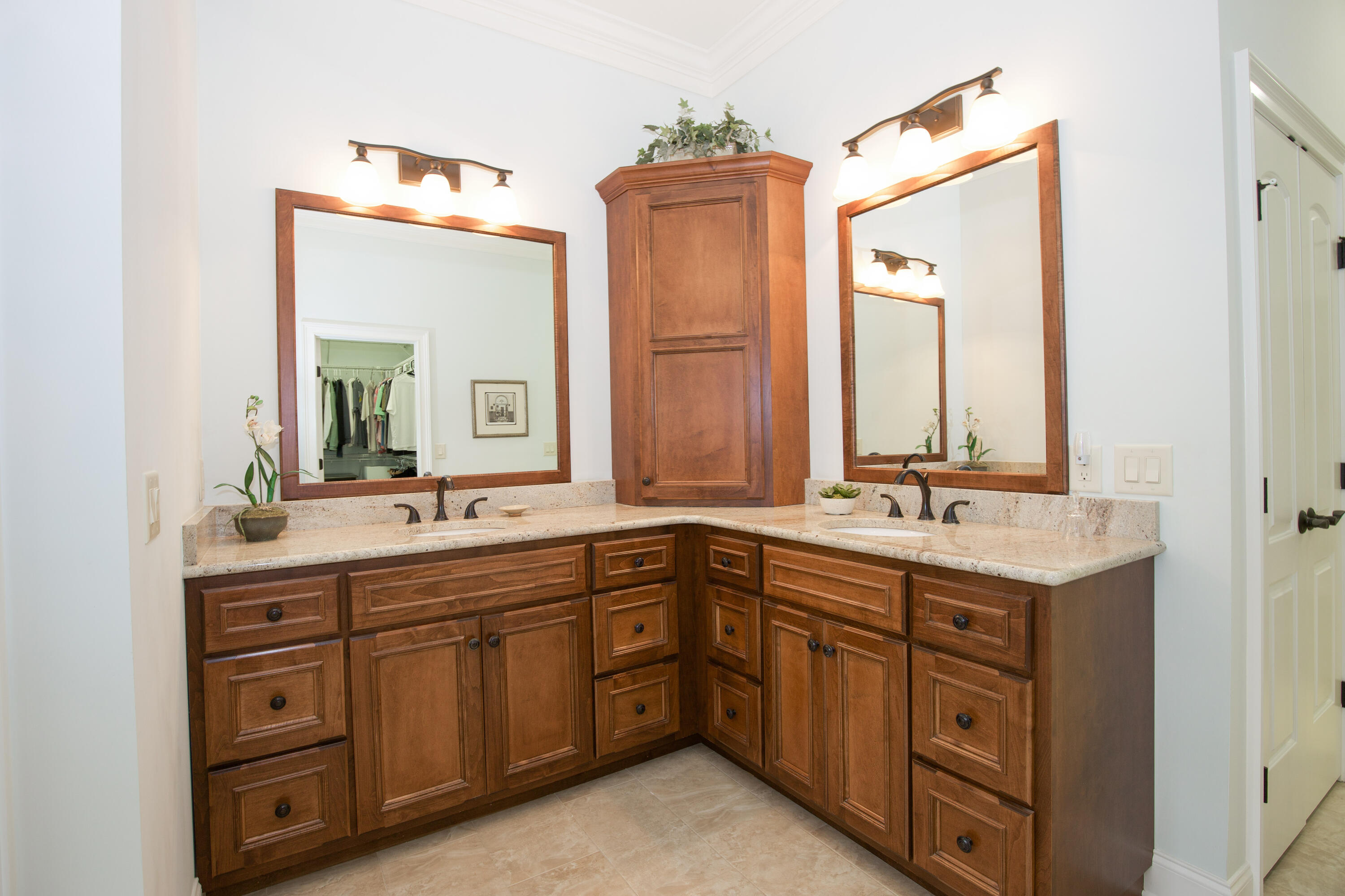 130 Inverrary Road Pinehurst, NC 28374 - Photo 37 of 60 Double Vanity Owner's Suite