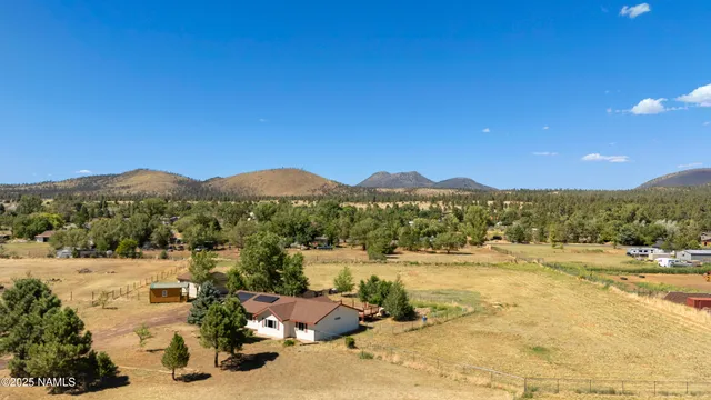 $699,000 | 6165 Jerri Lyn Lane, Flagstaff, AZ 86004