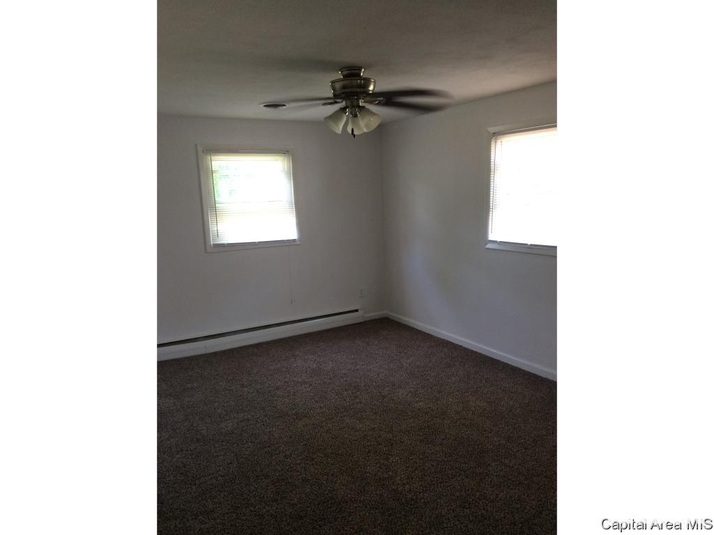 1917 North 22nd Street Springfield, IL 62702 - Photo 10 of 30