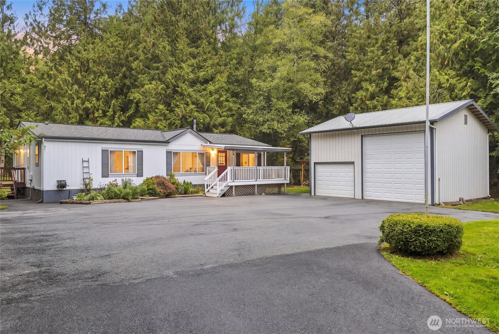 23150 Franklin Road Mount Vernon, WA 98273 - Photo 1 of 40 Gallery Image 1