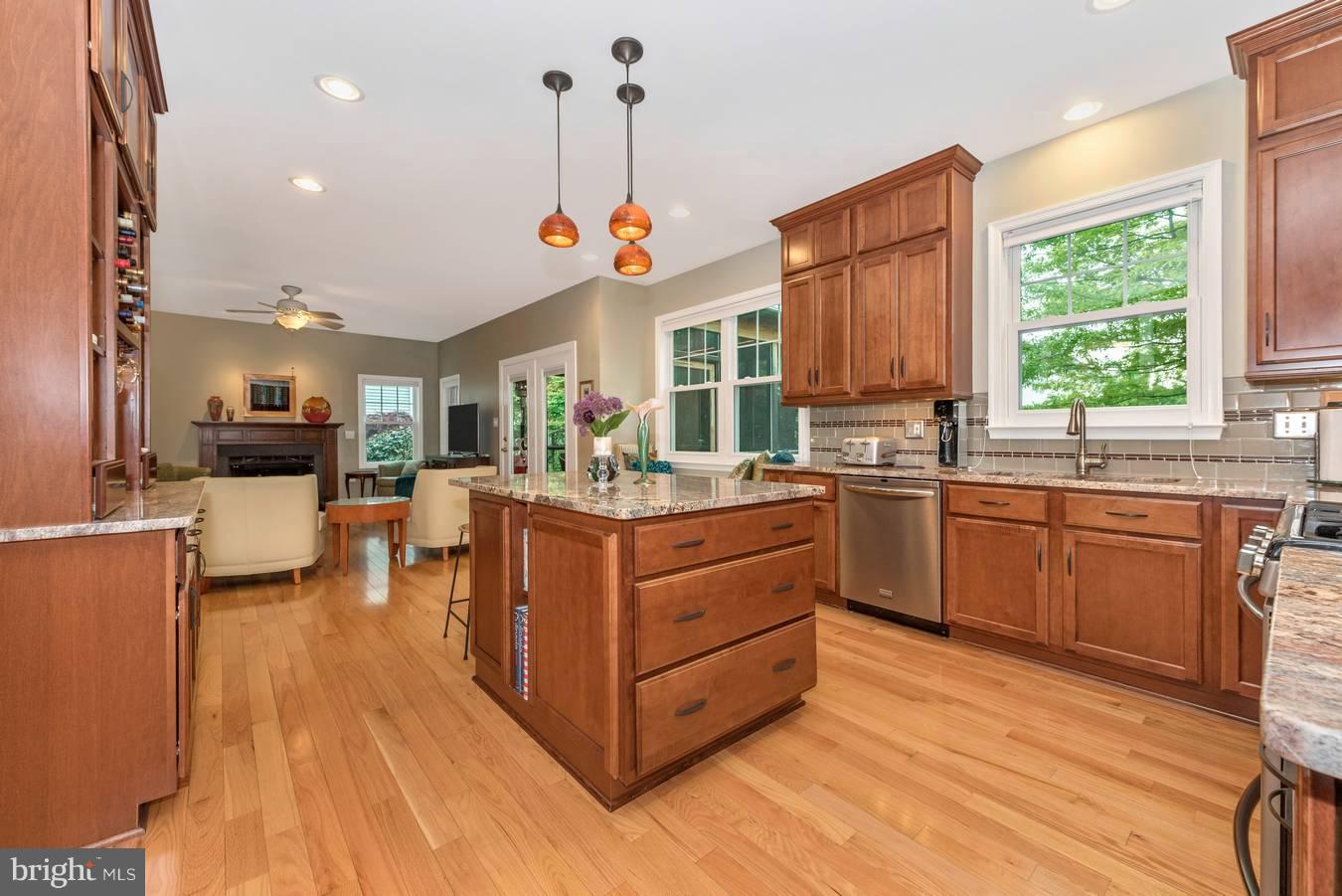 620 Hunting Ridge Drive Frederick, MD 21703 - Photo 13 of 30 Kitchen