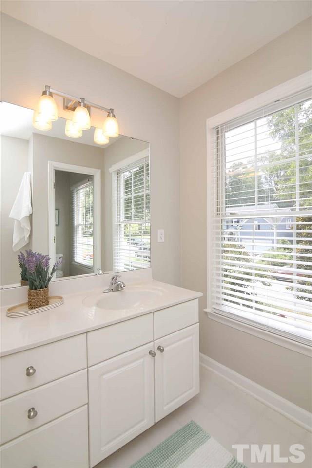 2533 Deanwood Drive Raleigh, NC 27615 - Photo 15 of 25