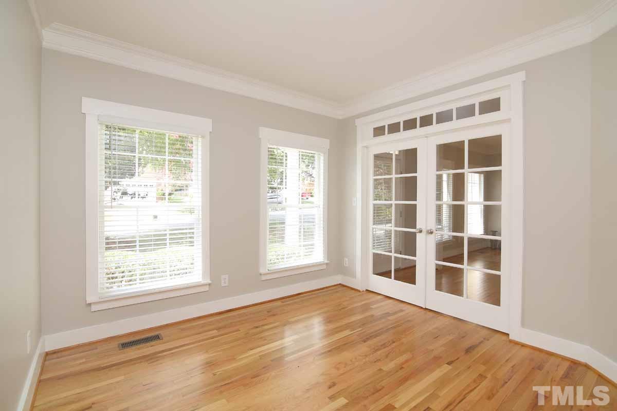 2533 Deanwood Drive Raleigh, NC 27615 - Photo 3 of 25