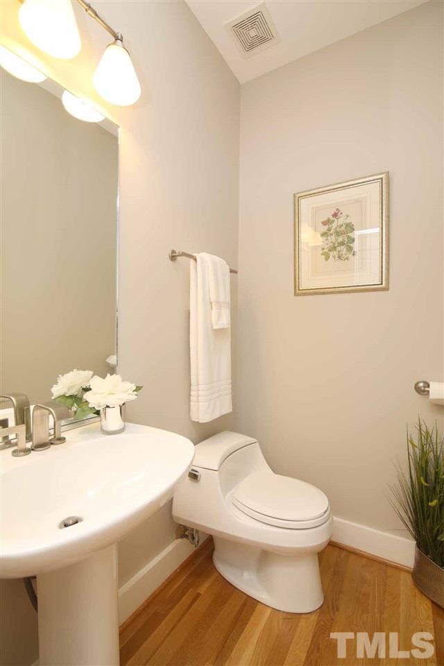 2533 Deanwood Drive Raleigh, NC 27615 - Photo 10 of 25
