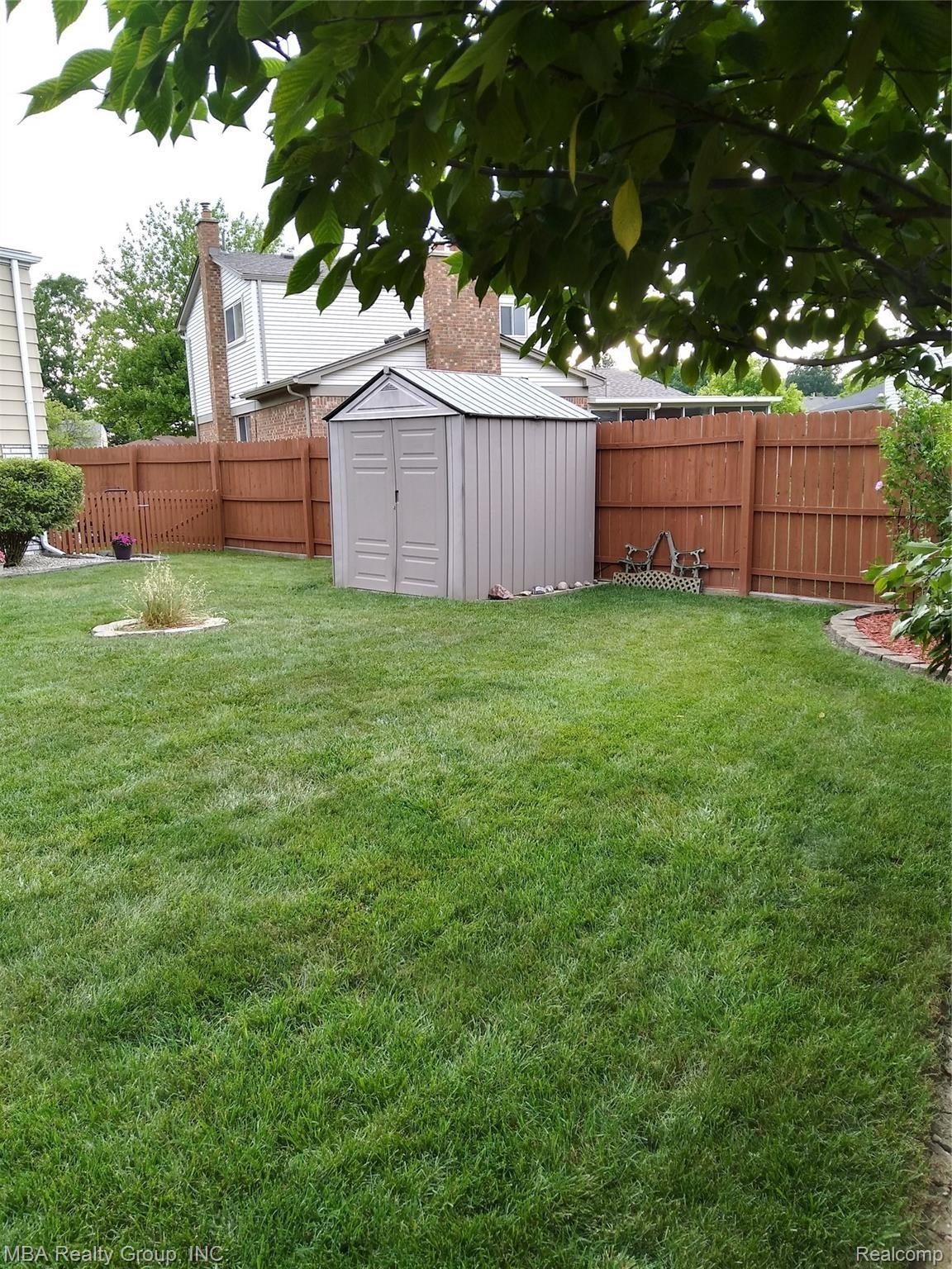 22181 Hall Road Trenton, MI 48183 - Photo 10 of 24 20190813_184745_HDR.jpg