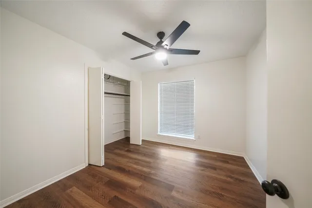 $2,700 | 719 Thornwood Drive, Shenandoah, TX 77381