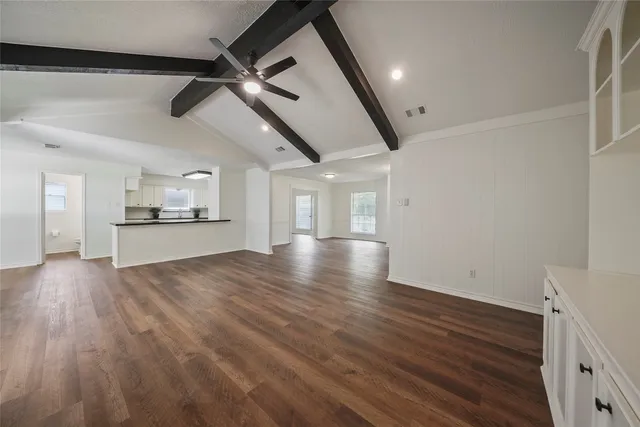 $2,700 | 719 Thornwood Drive, Shenandoah, TX 77381