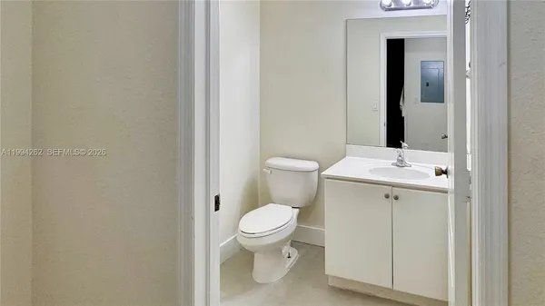 $2,350 | 22631 Southwest 88th Place, Unit 218, Cutler Bay, FL 33190