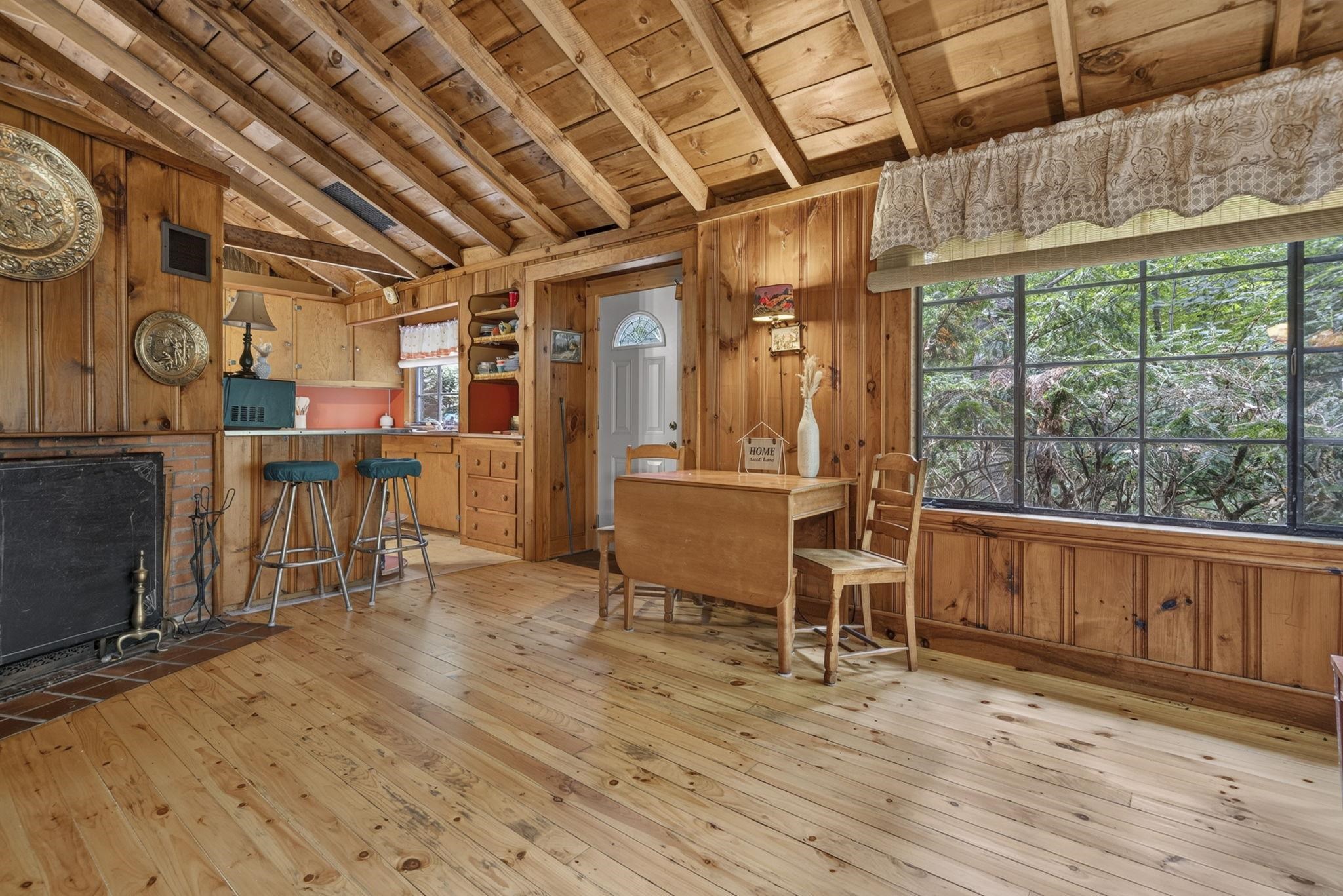 425 Narrows Road Barnstead, NH 03225 - Photo 14 of 35 Gallery Image 14