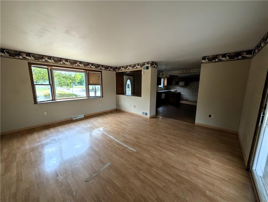 224 Mountain View Road Uniontown, PA 15401 - Photo 6 of 13 Gallery Image 6