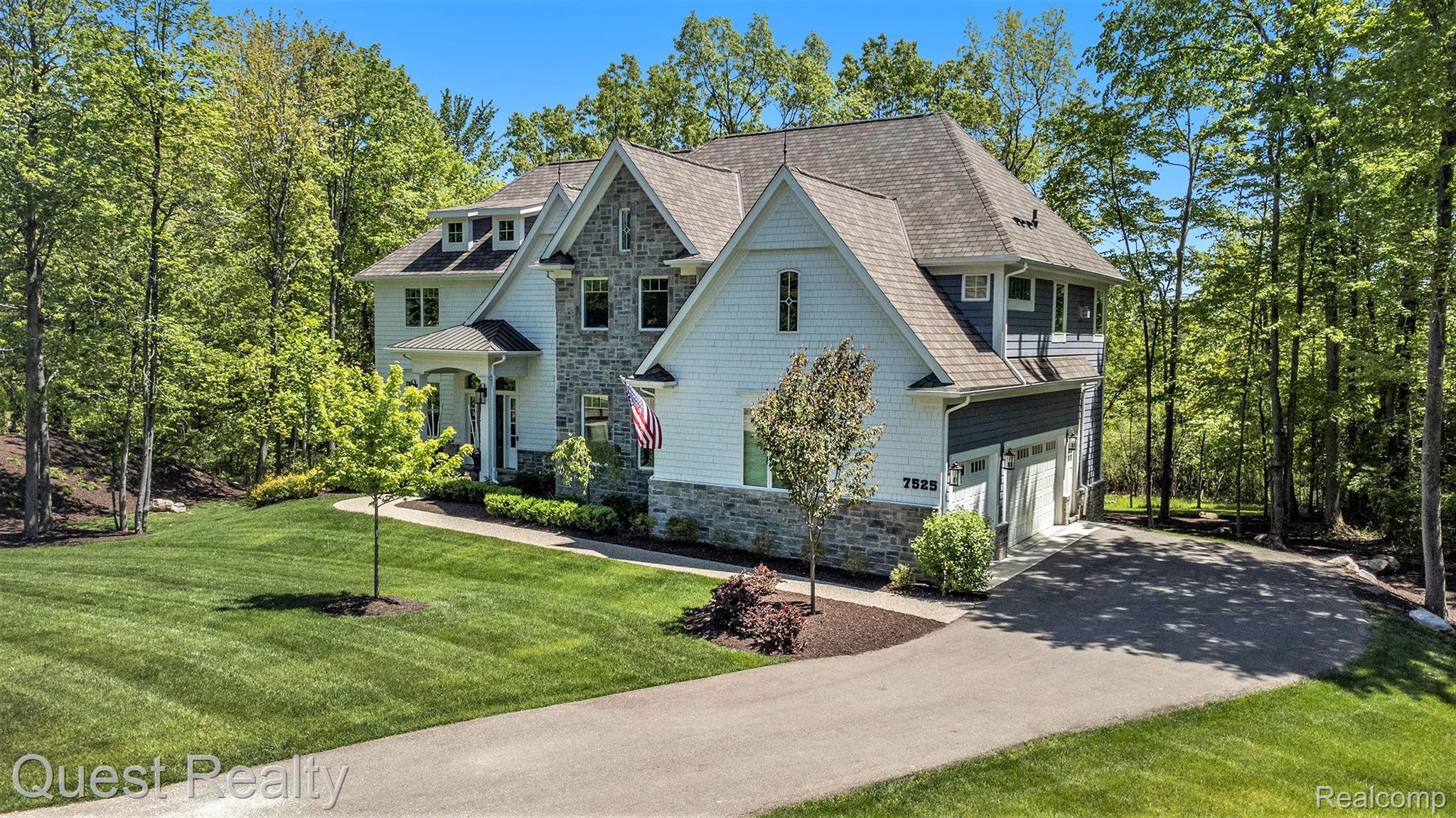 7525 Maple Ridge Drive Clarkston, MI 48346 - Photo 4 of 68 Gallery Image 4