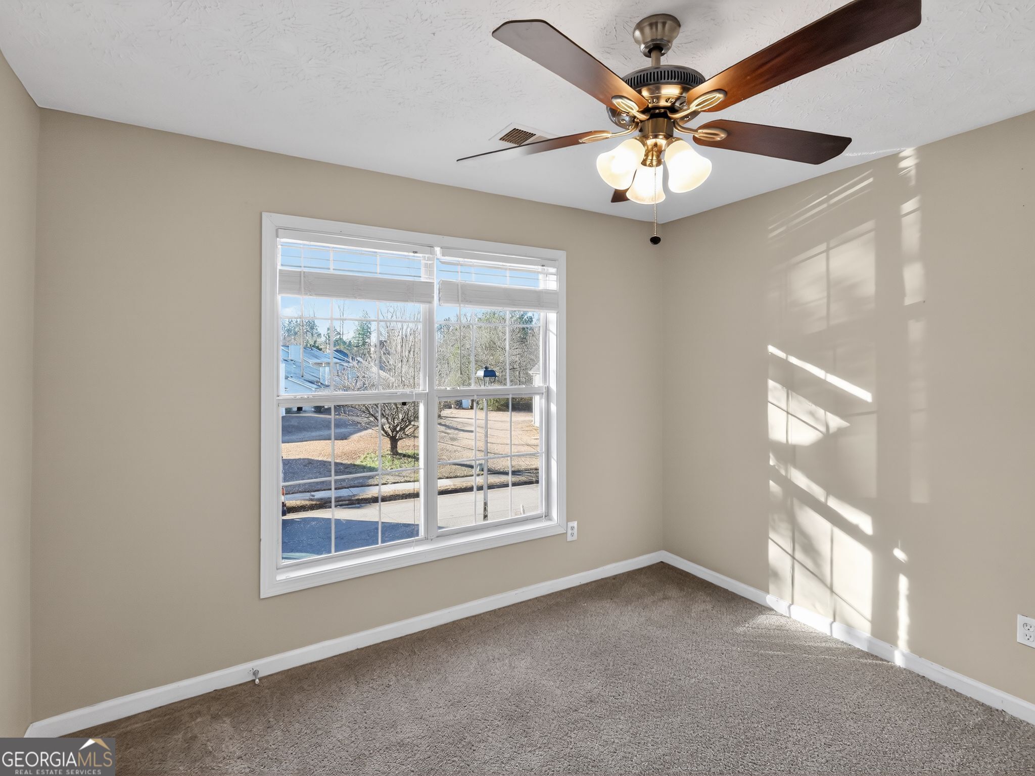 2382 Miller Oaks Circle Decatur, GA 30035 - Photo 11 of 33