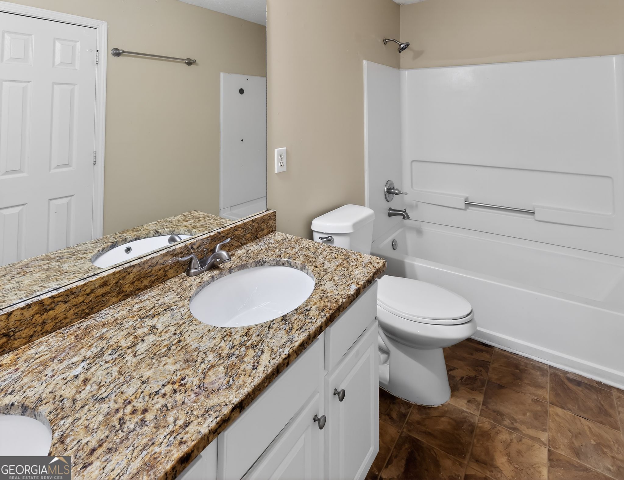 2382 Miller Oaks Circle Decatur, GA 30035 - Photo 22 of 33